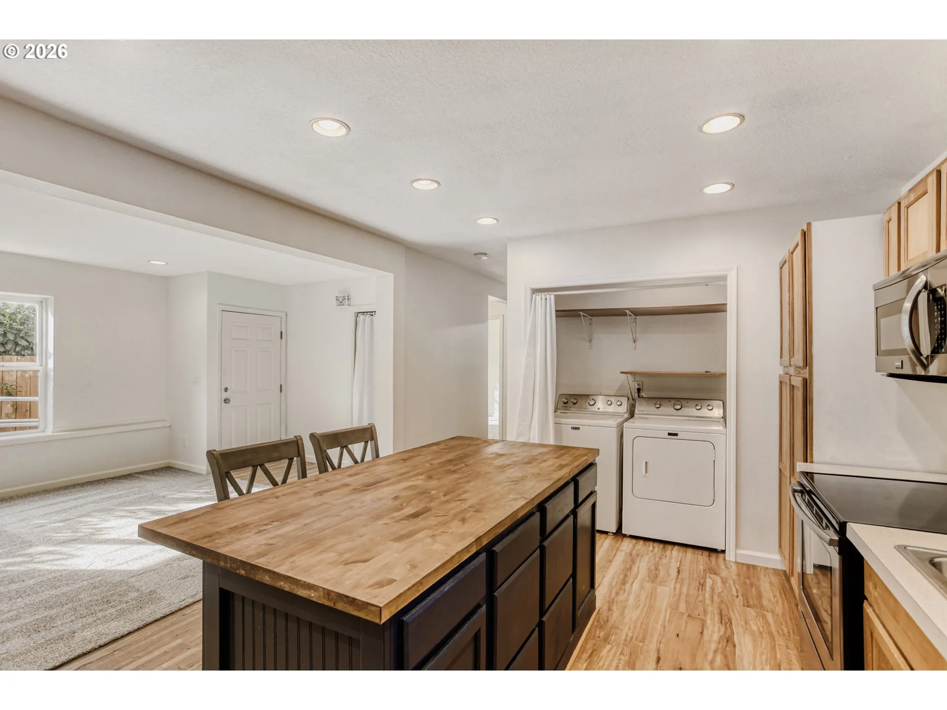 Kitchen-Island