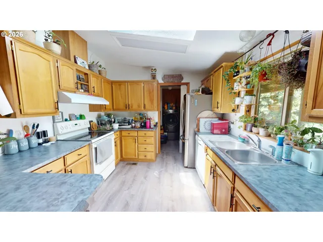 Kitchen-Skylight
