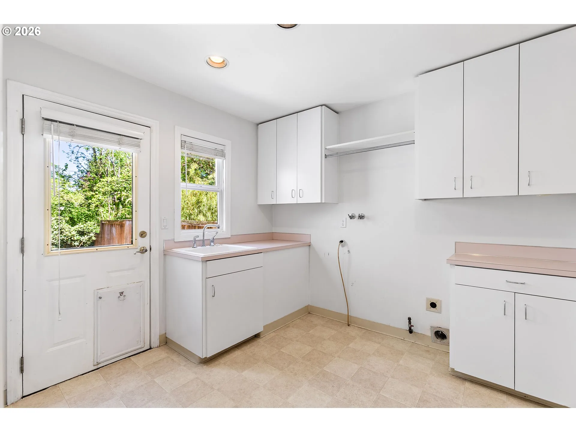 Laundry-Main