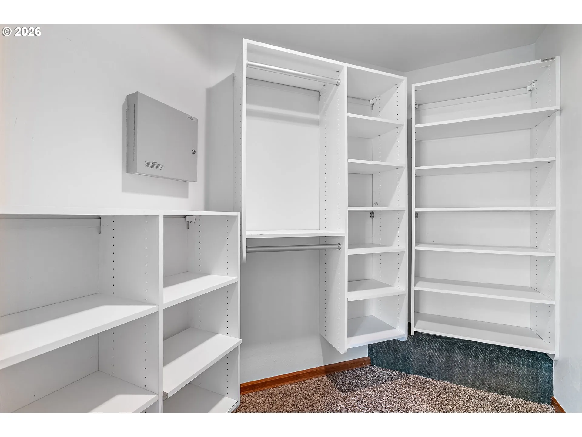 Bedroom-Walk-In Closet