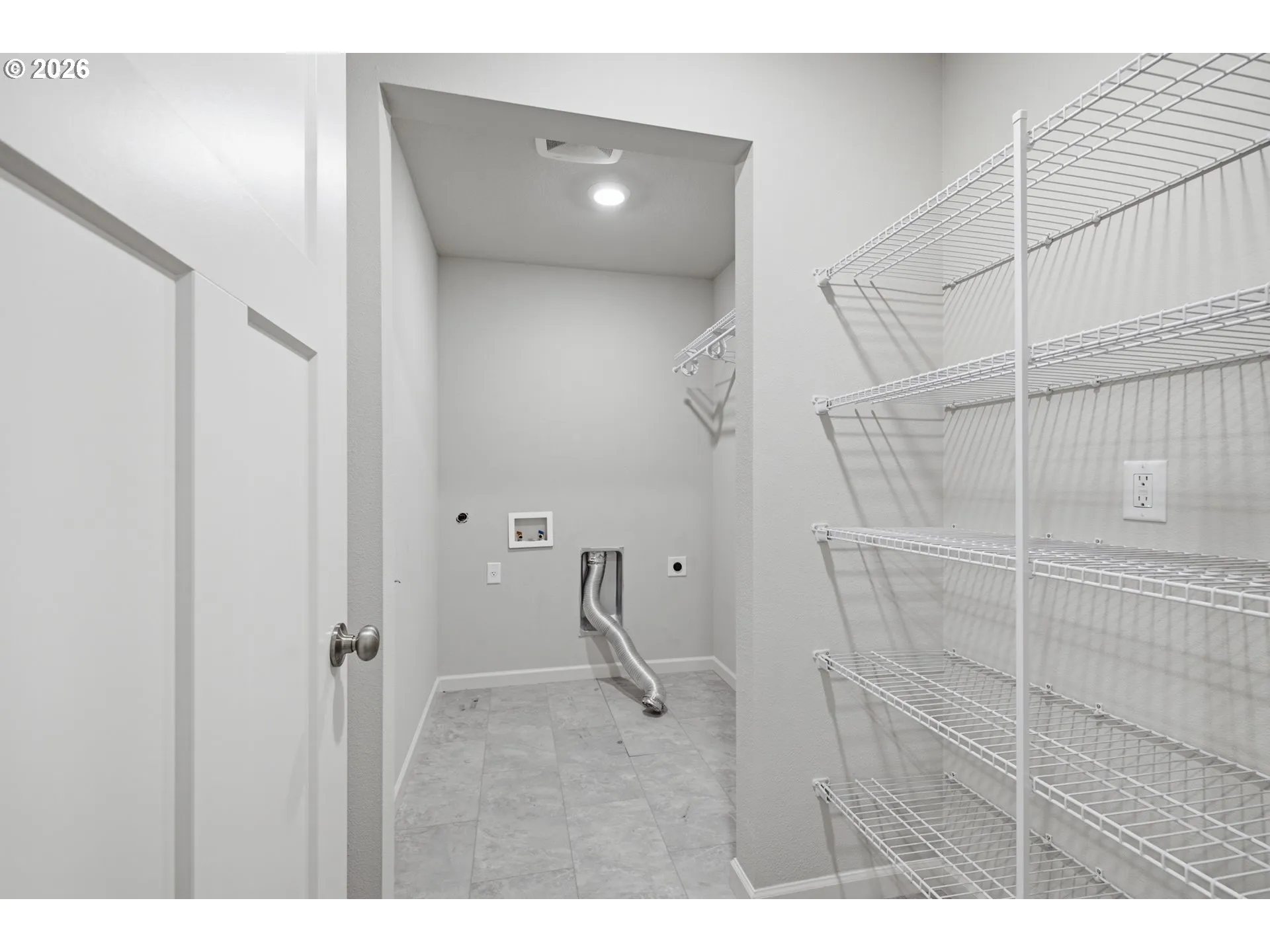 Laundry-Upper