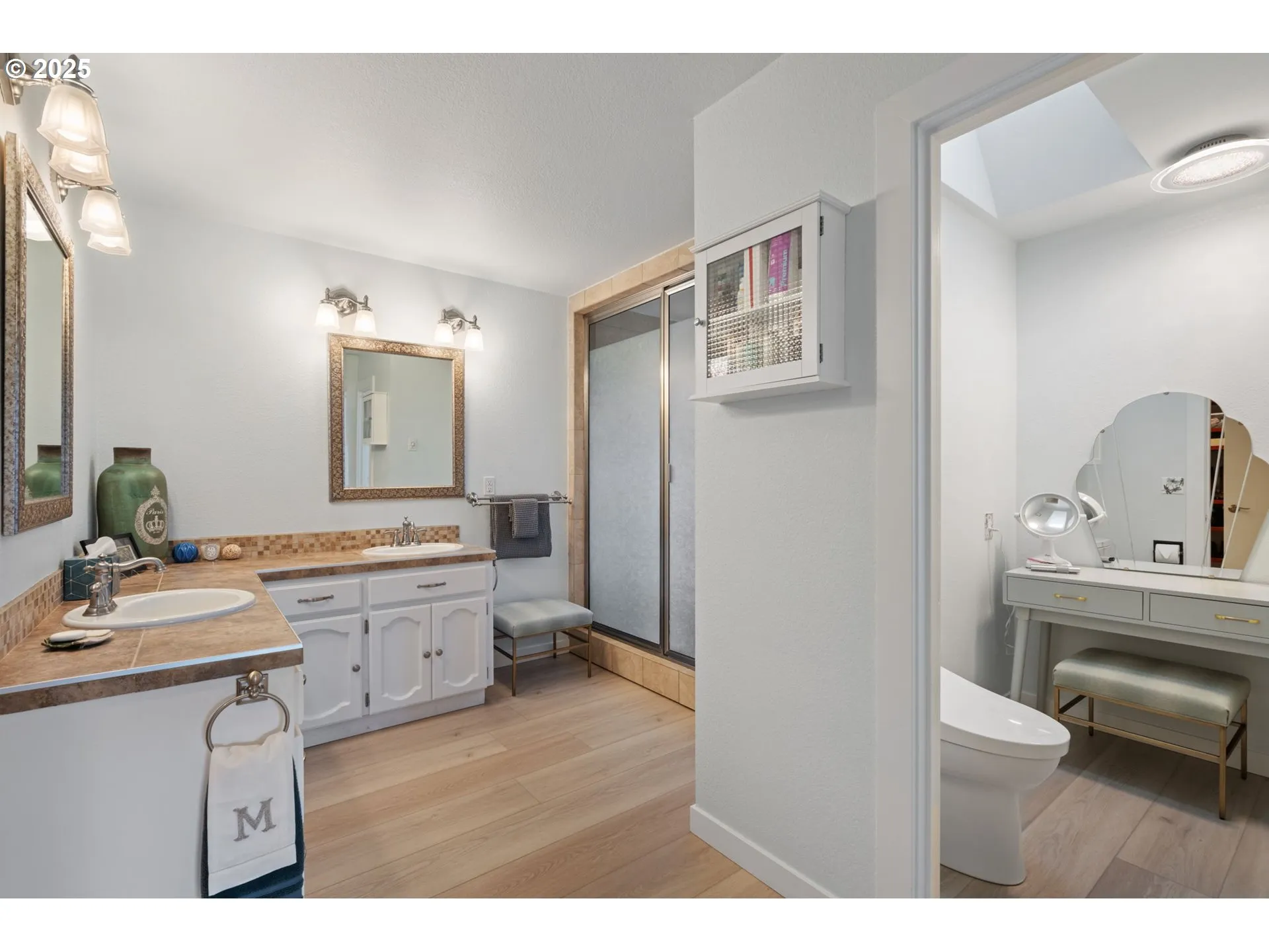 Bathroom, Attached-Double Sinks