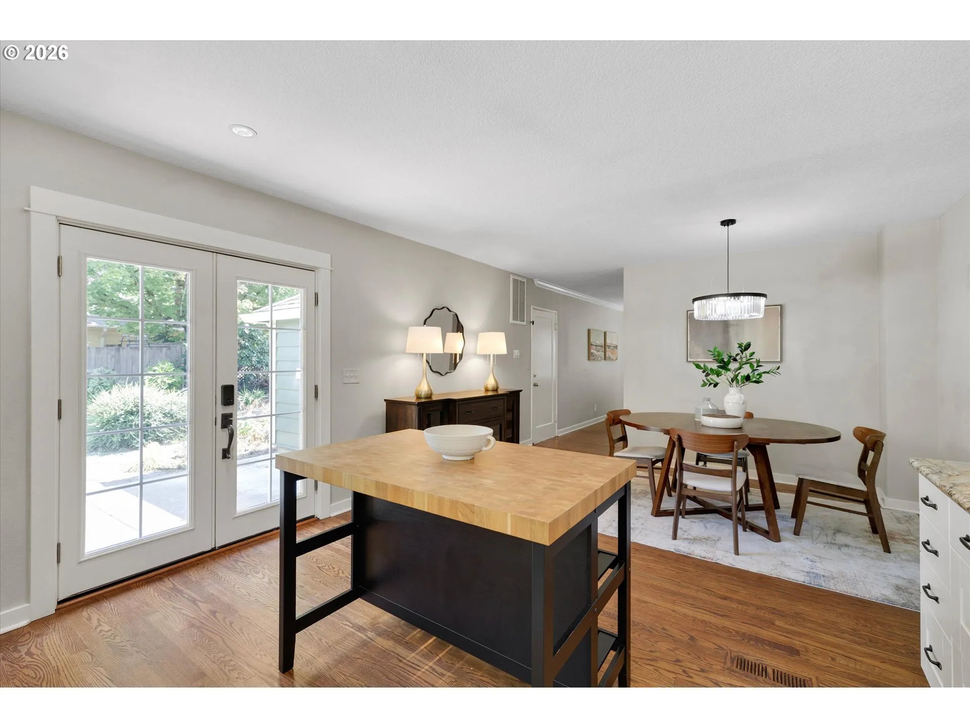 Kitchen/Nook-Eating Area