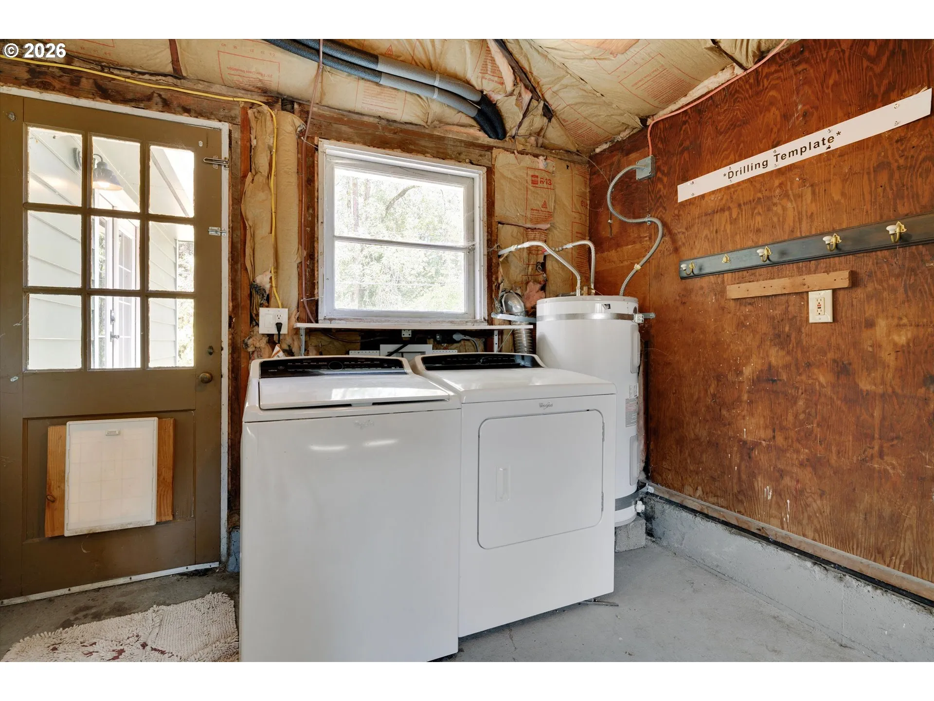 Laundry-Garage