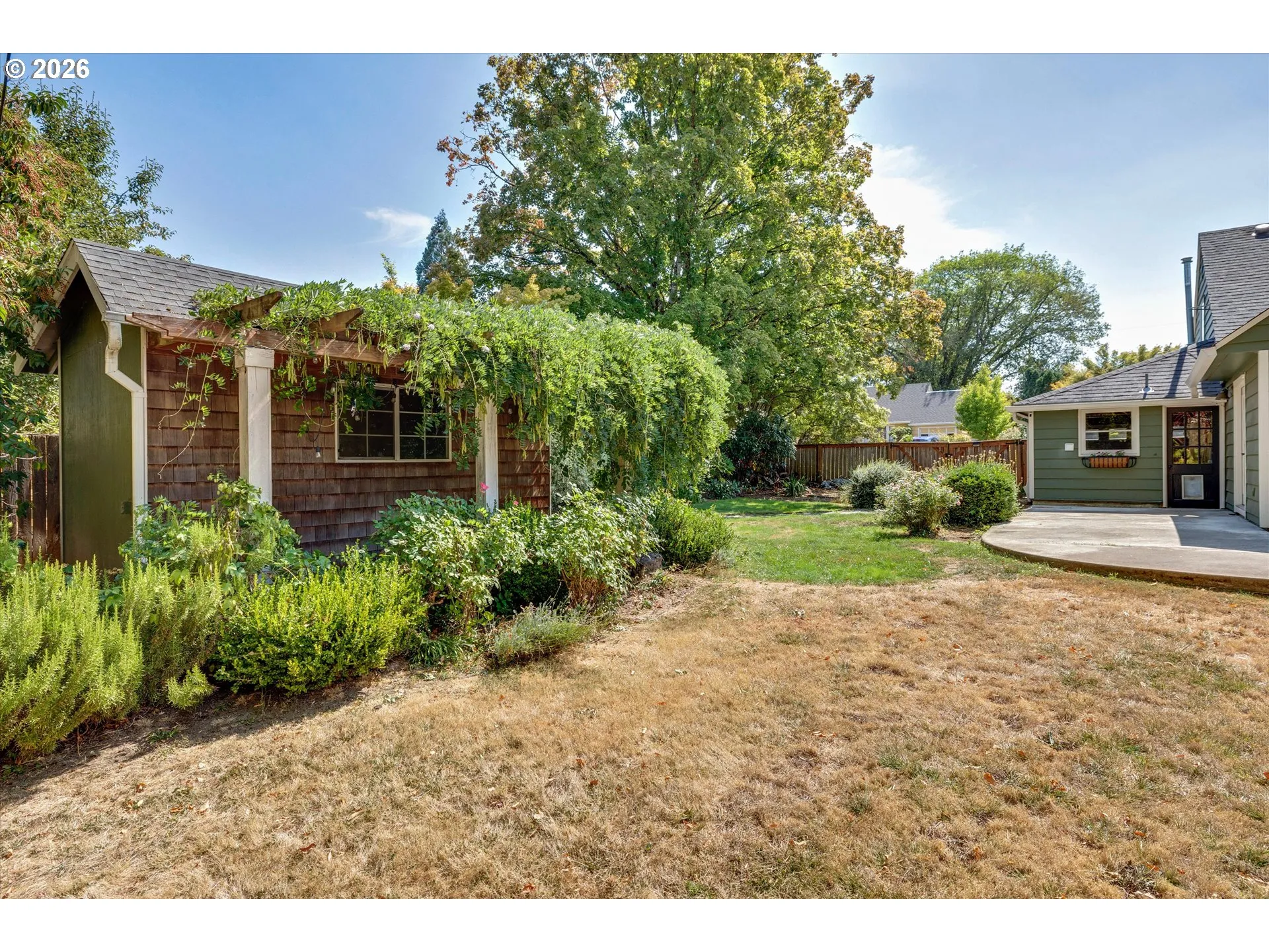Yard-Back