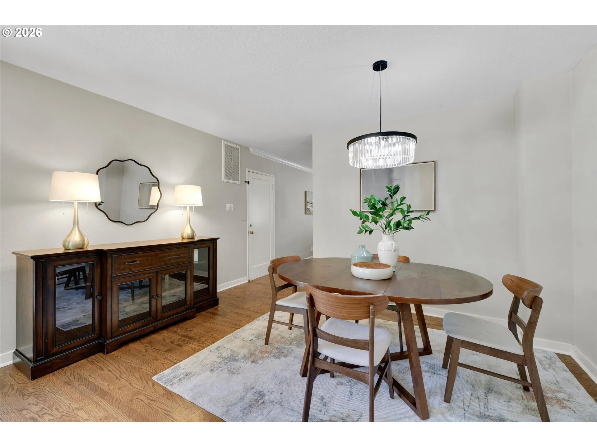 Kitchen/Nook-Eating Area
