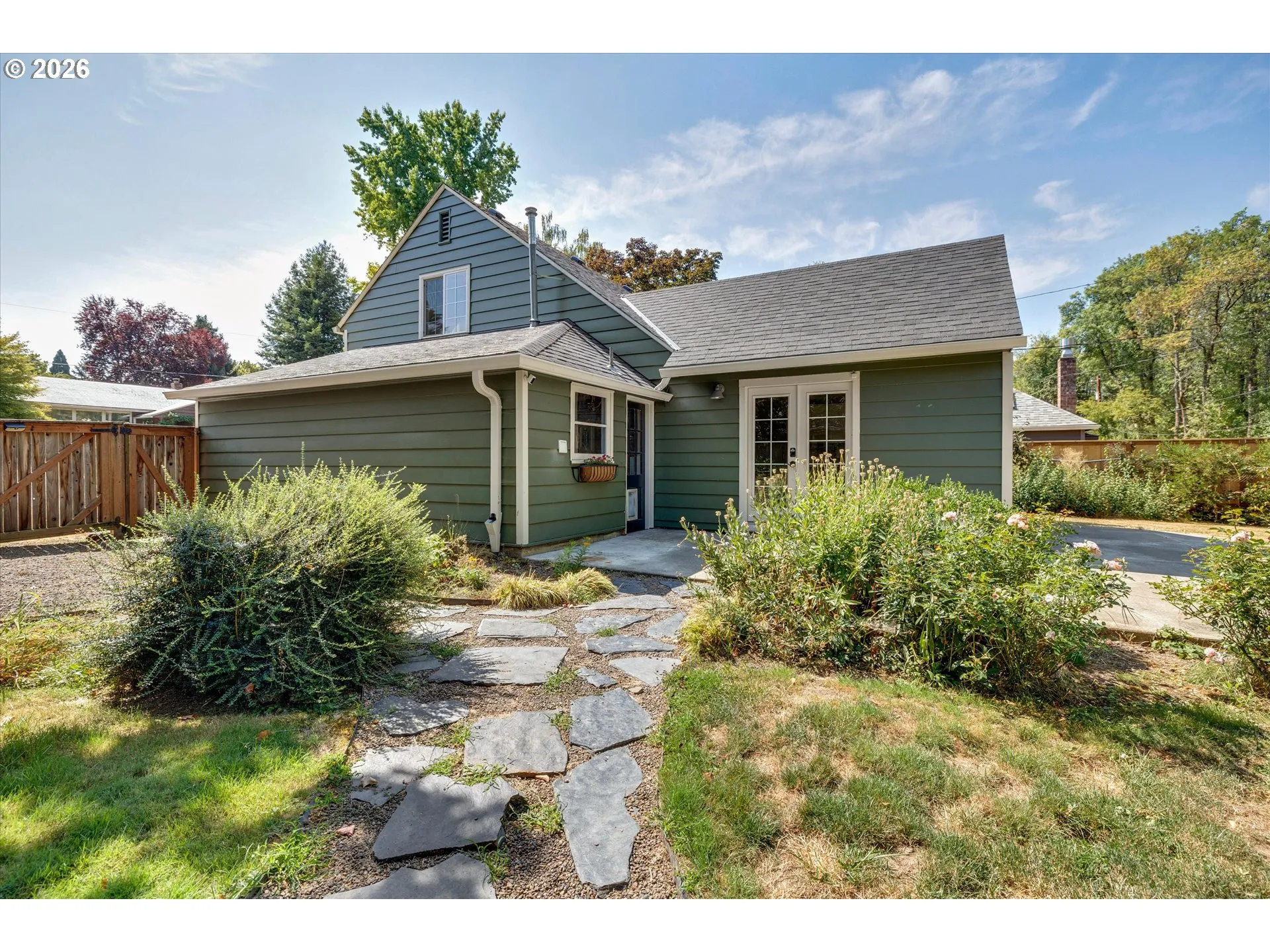 Yard-Back