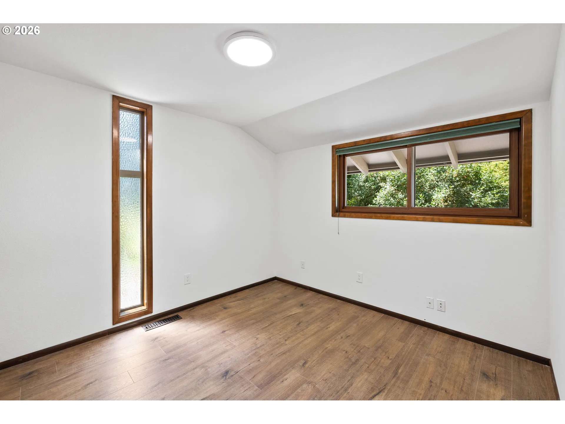 Bedroom-Main