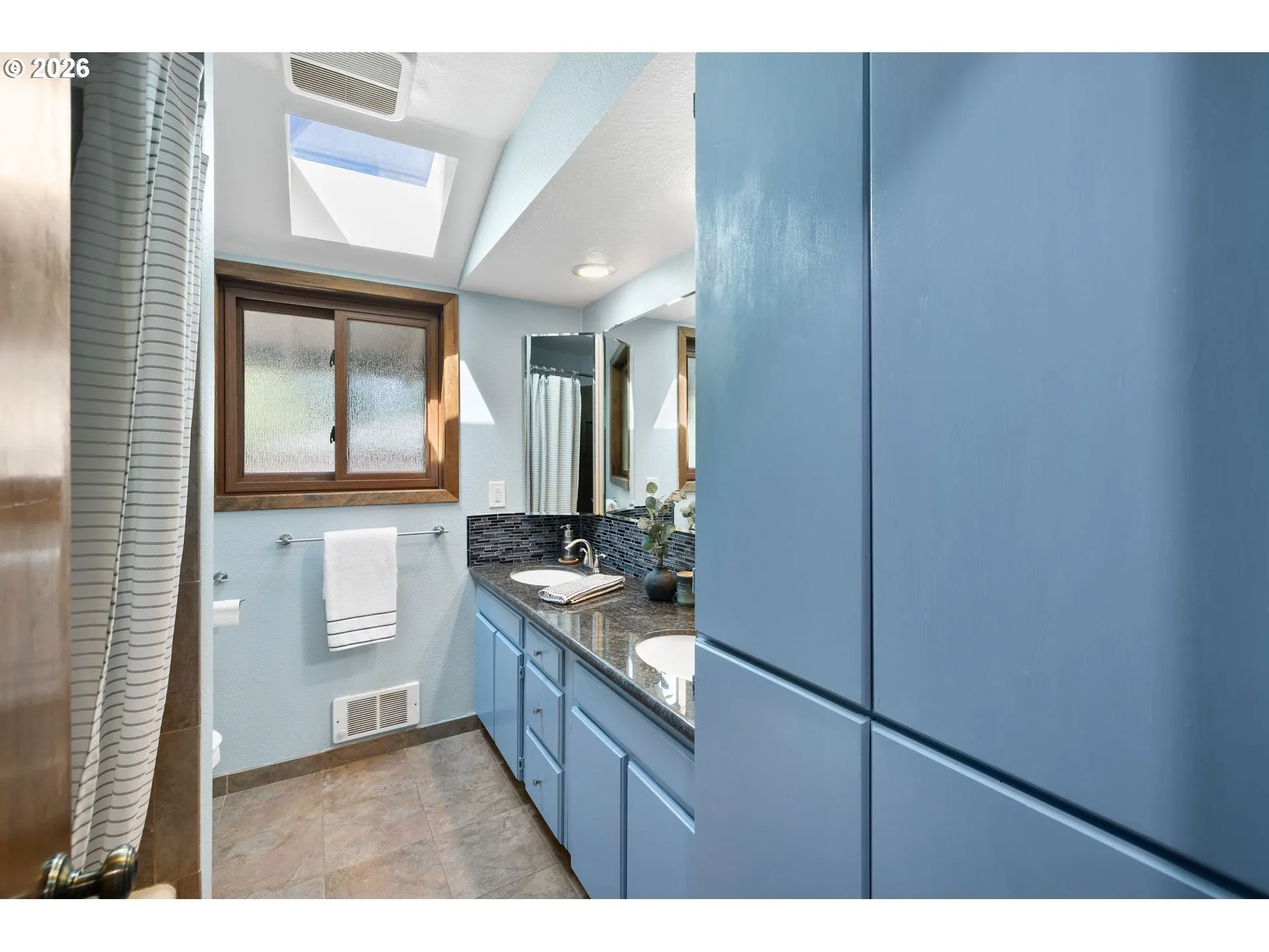 Bathroom-Hall