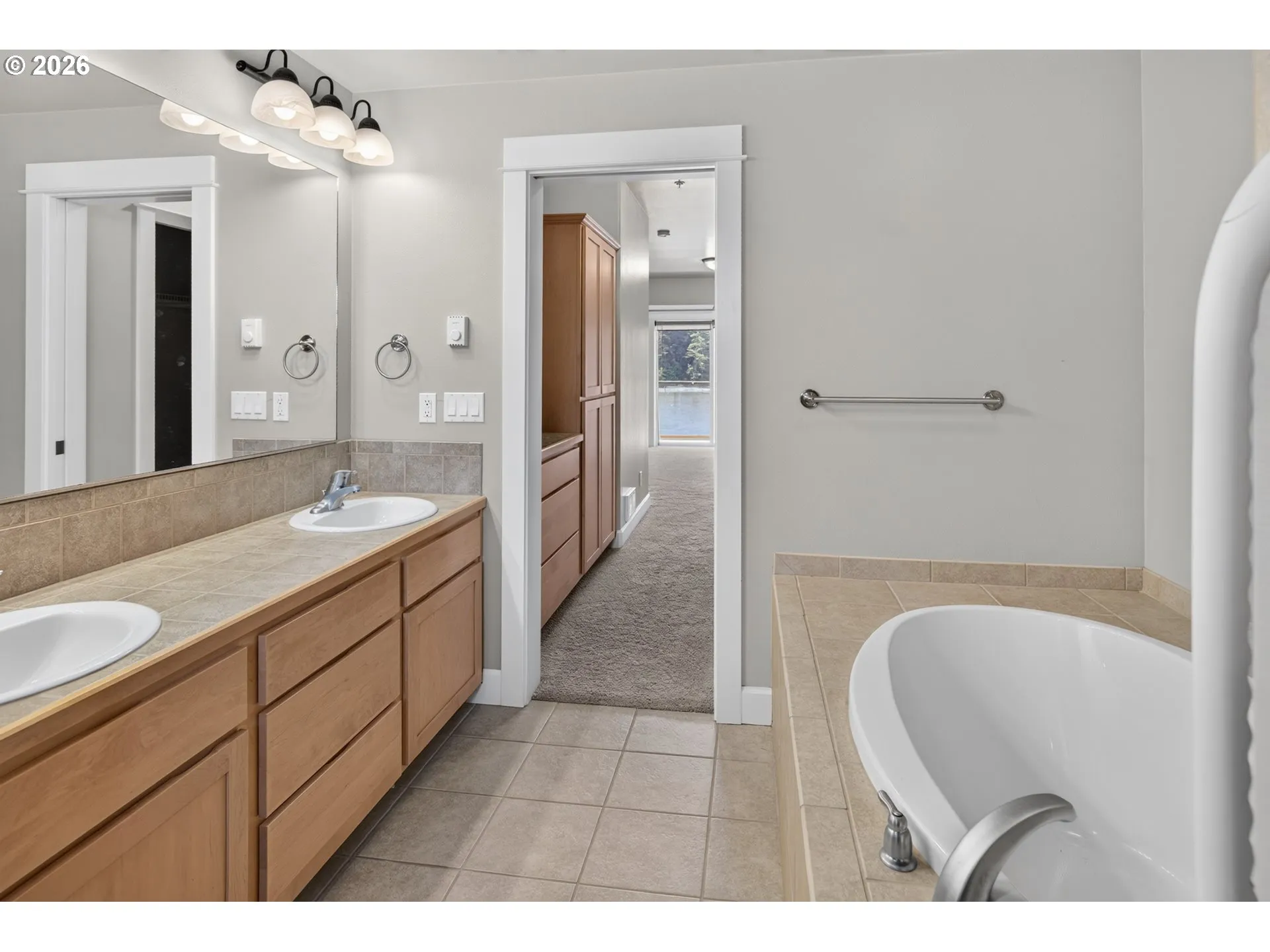 Bathroom-Garden Tub