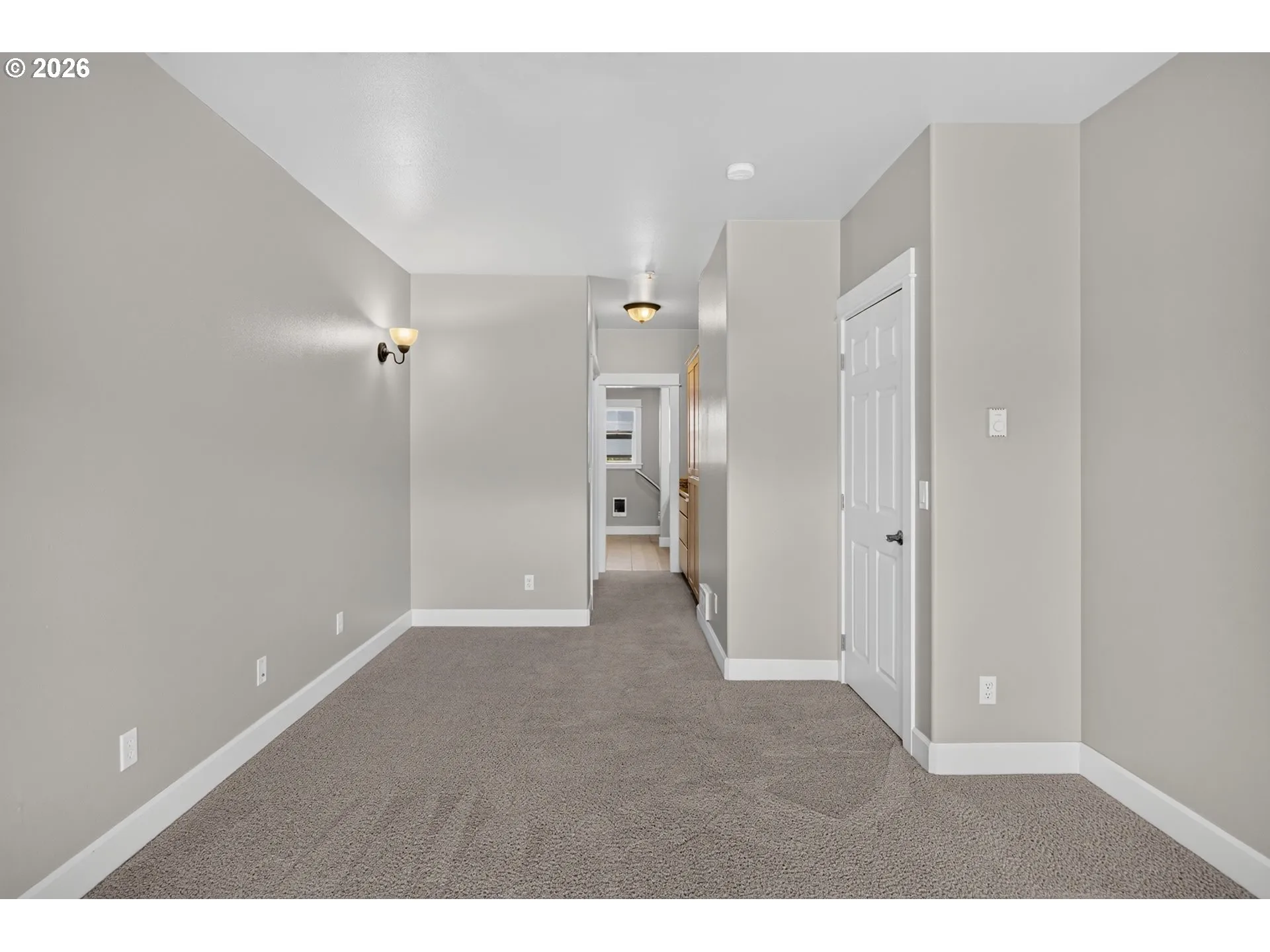 Bedroom, Primary