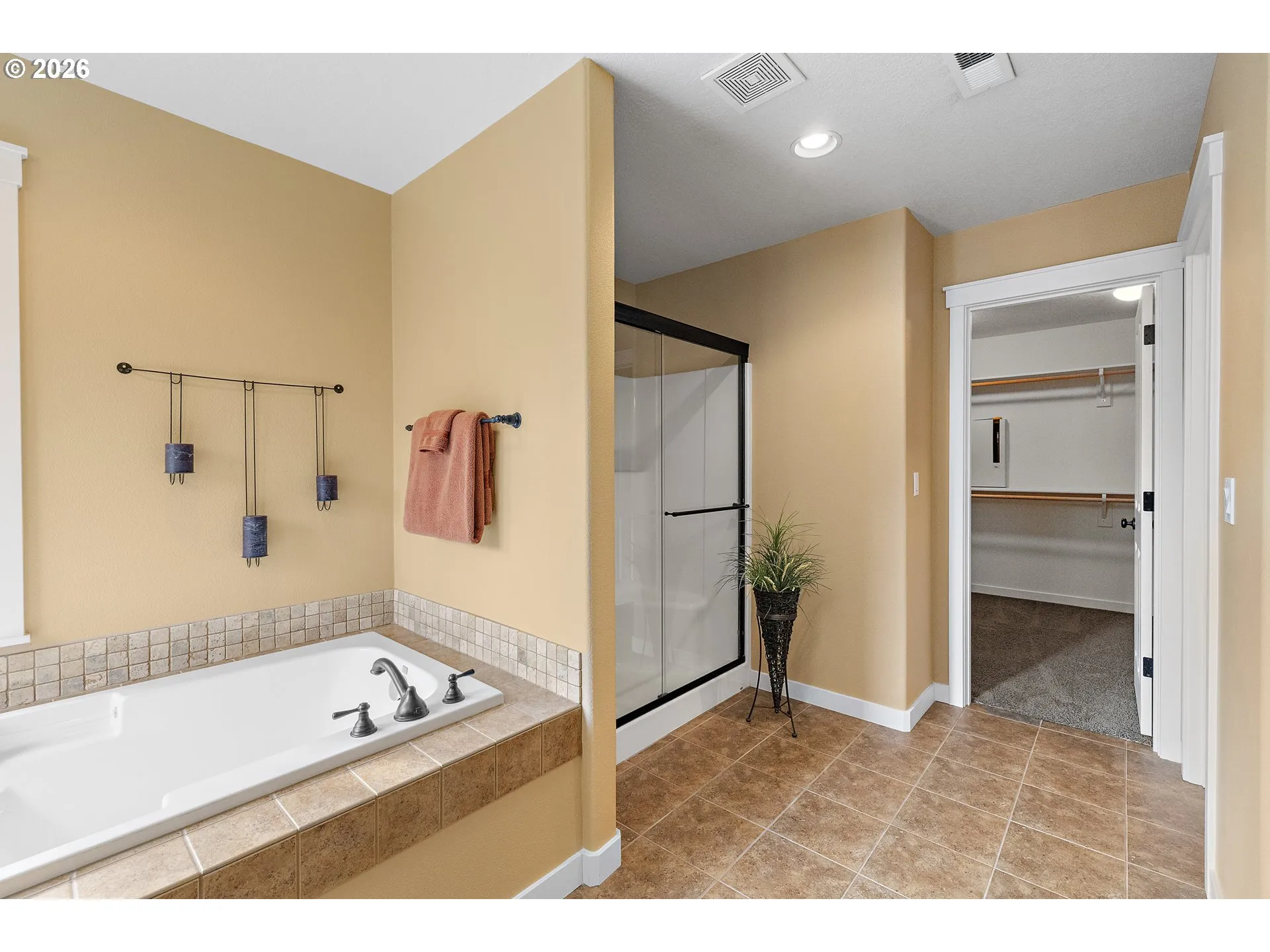 Bathroom, Attached-Walk in Shower