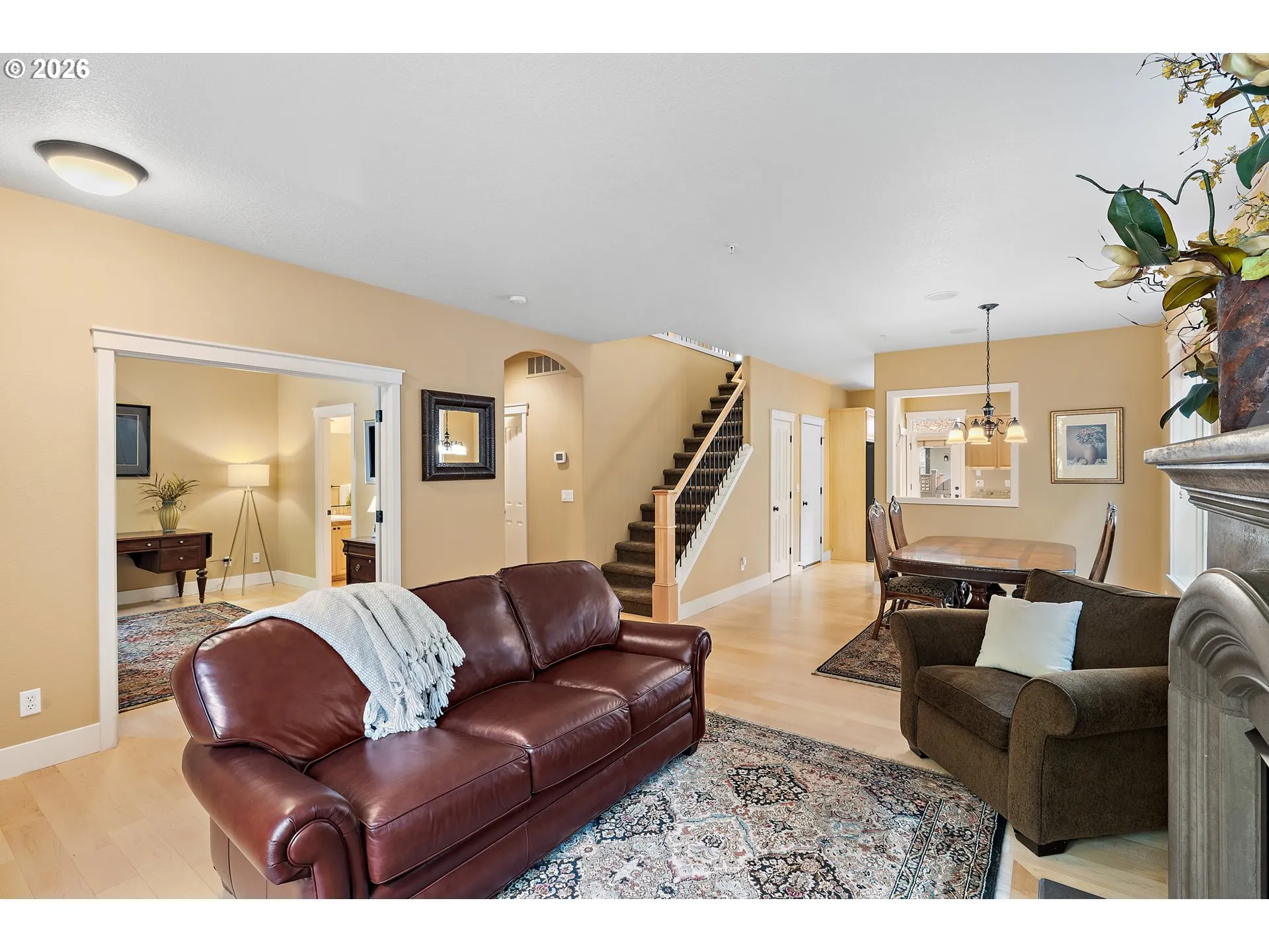 Living Room-Fireplace