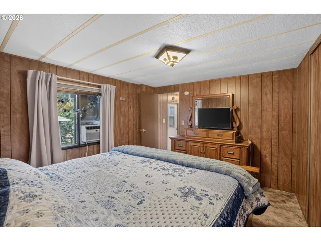 Bedroom-# 1