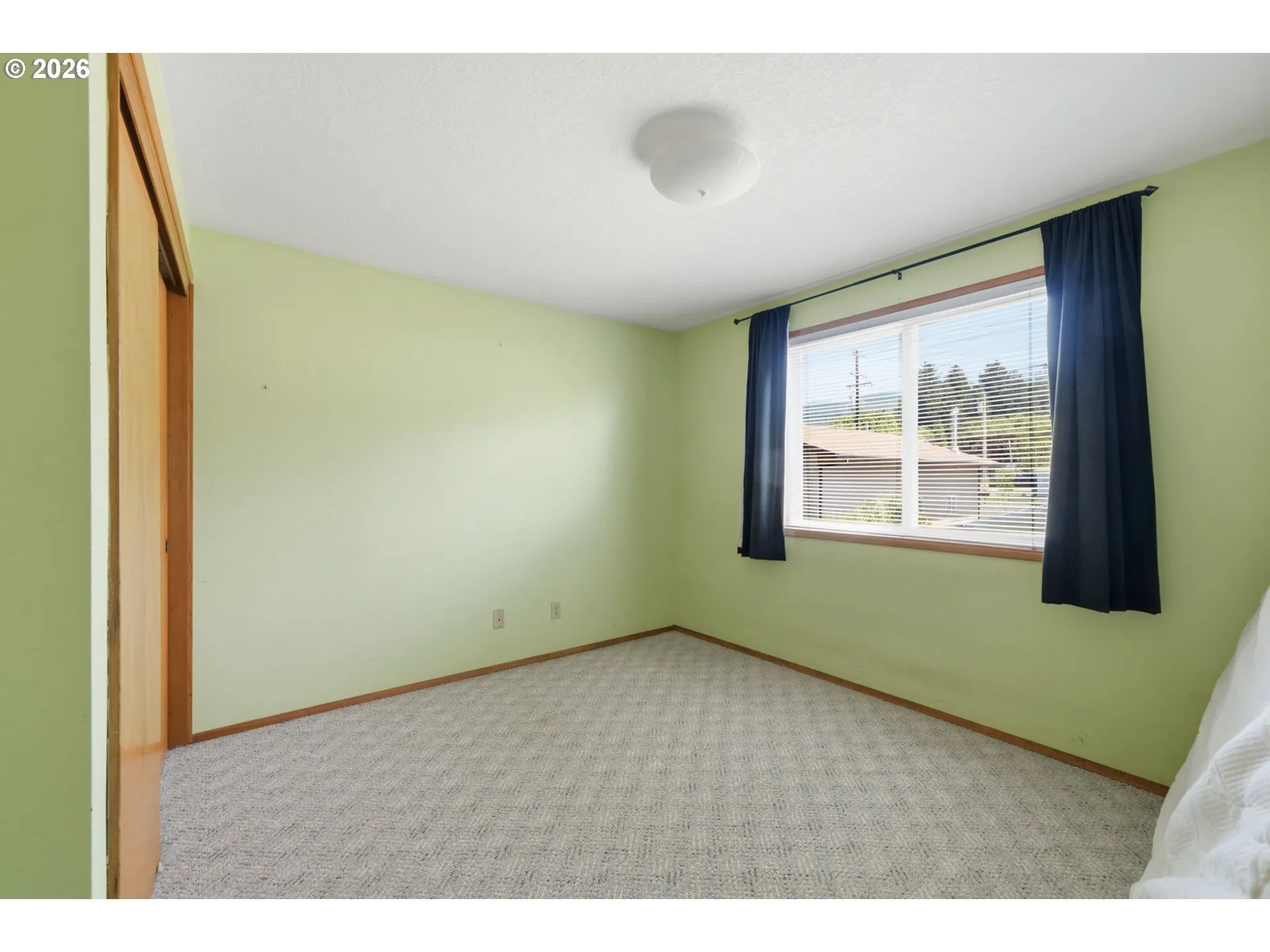 Bedroom-Upper