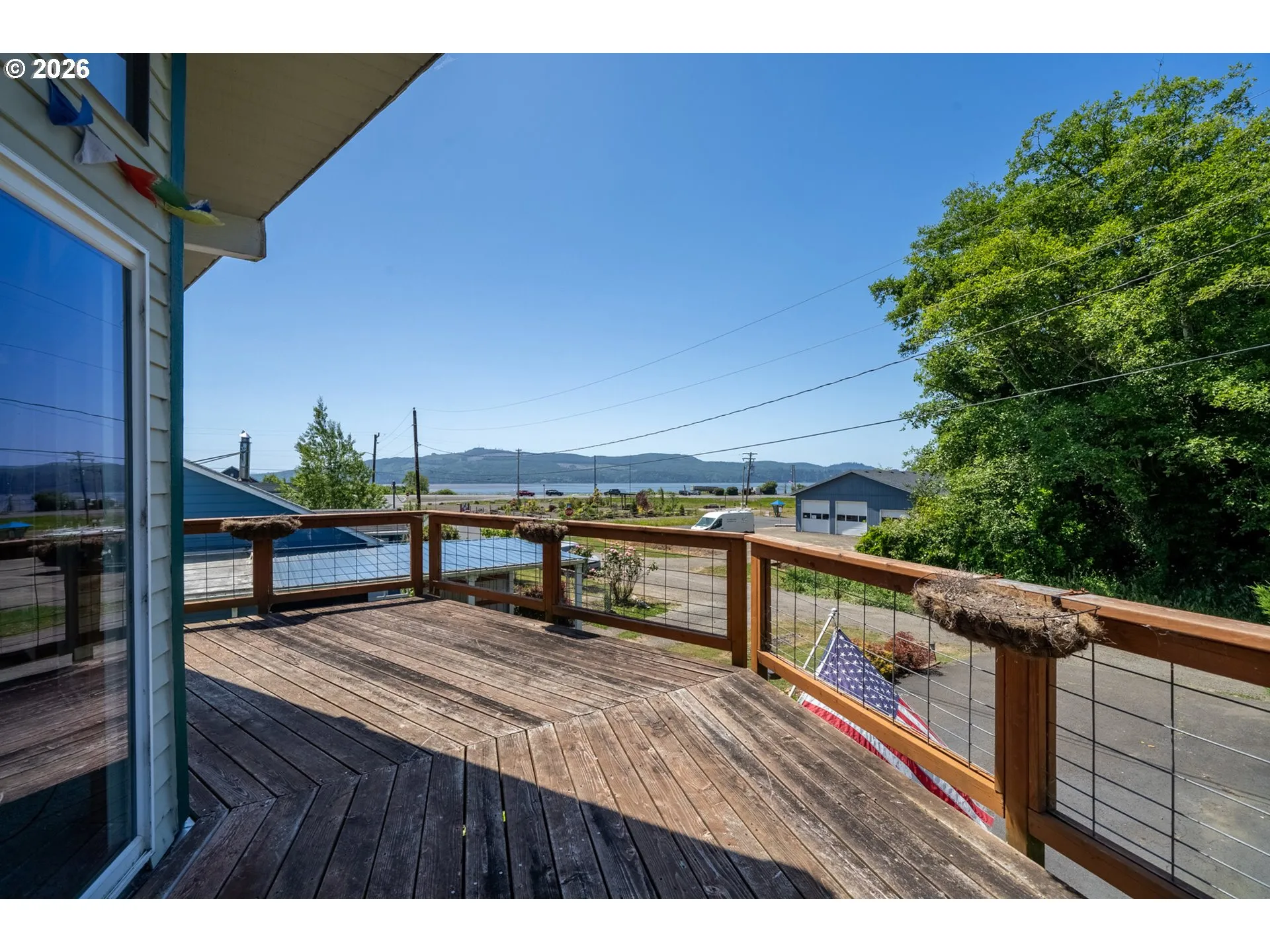 View-Bay