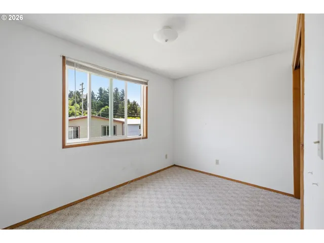 Bedroom-Upper
