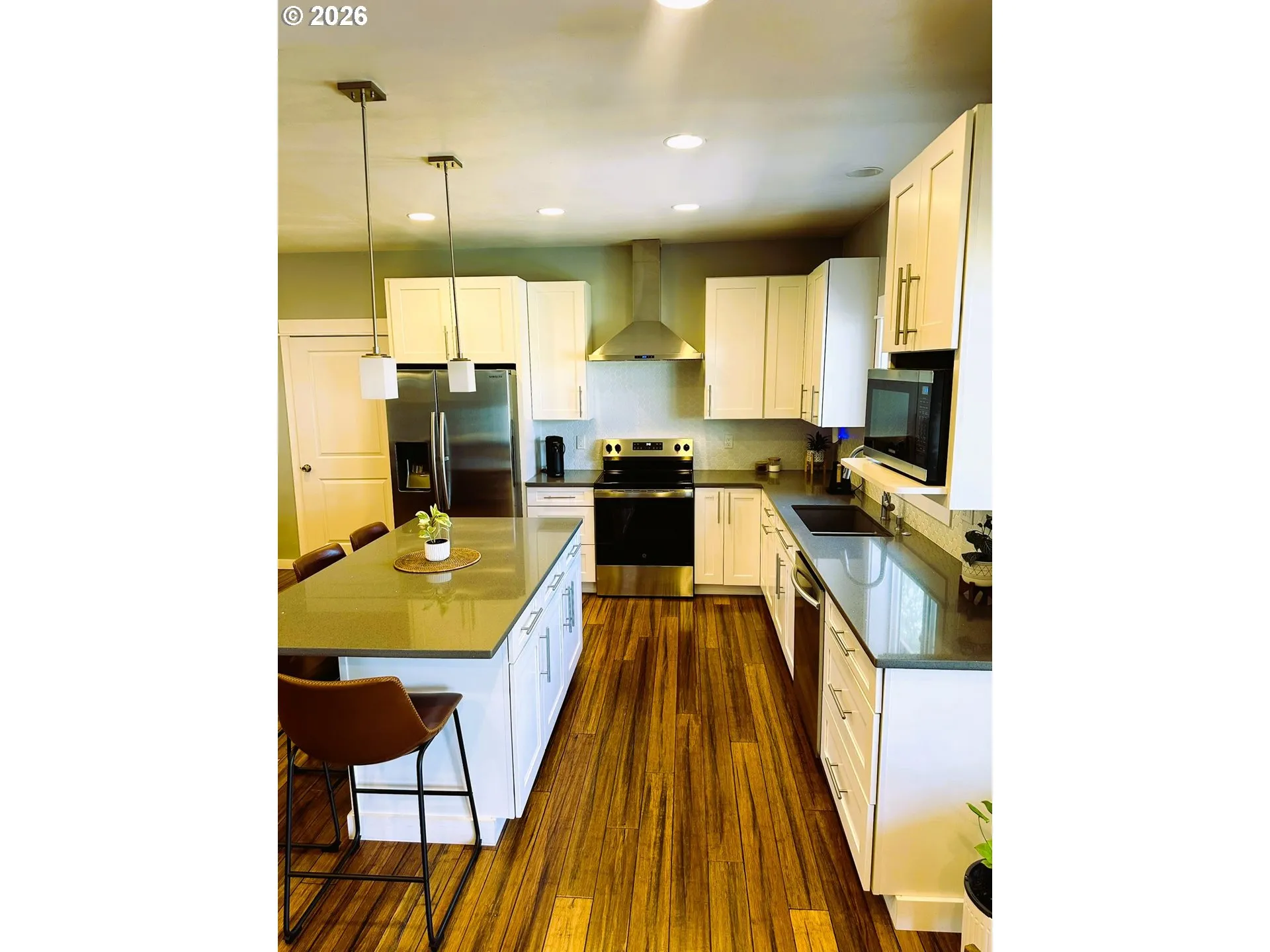 Kitchen-Island