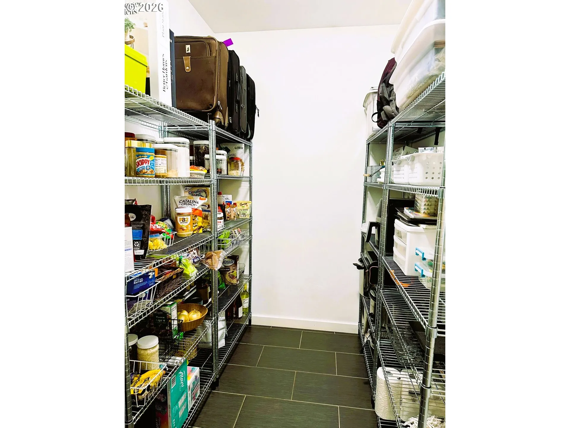 Pantry-Main