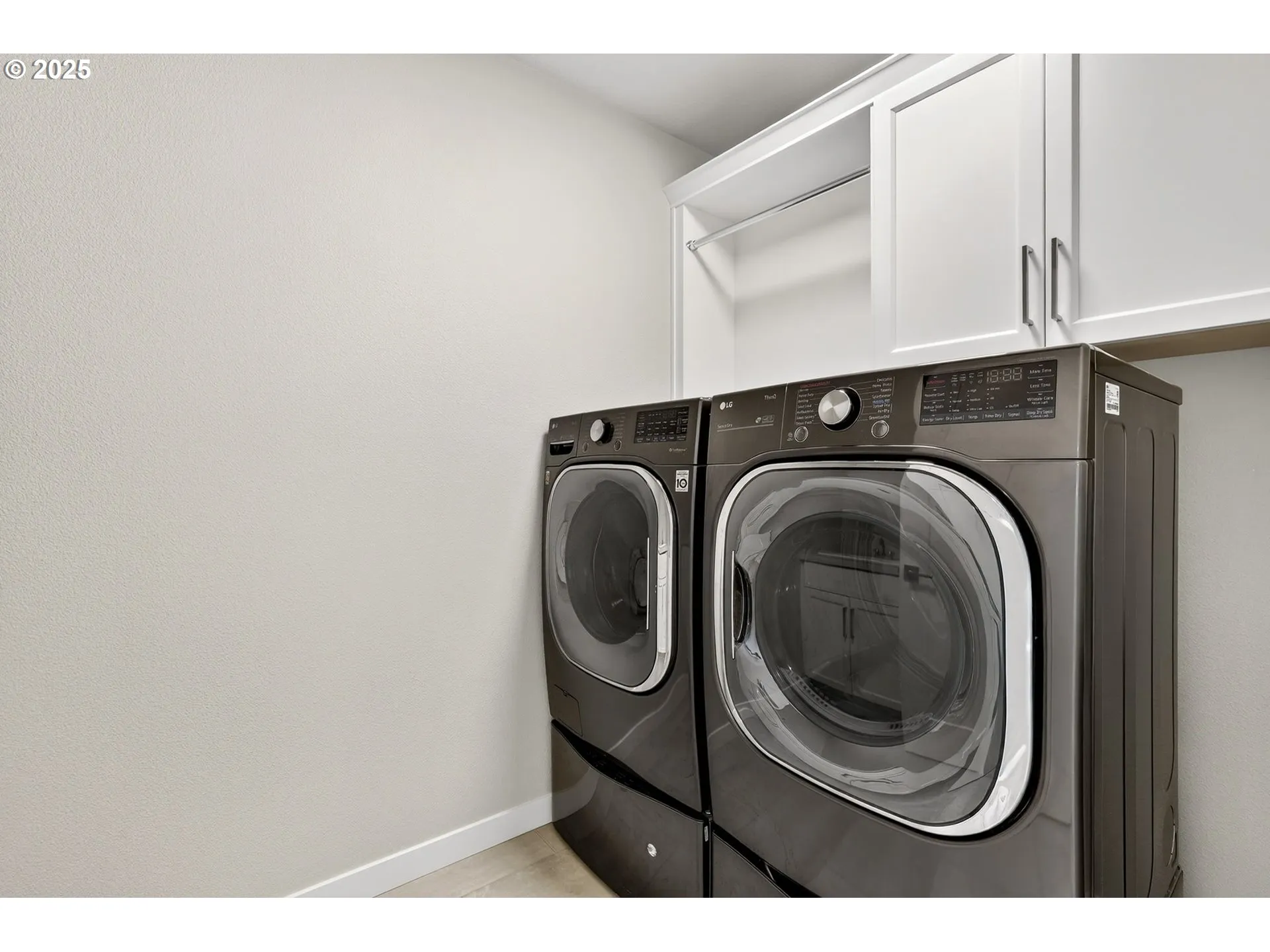 Laundry-Upper