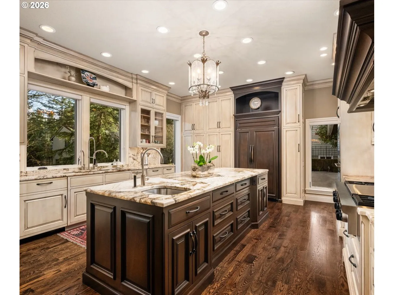 Kitchen-Island