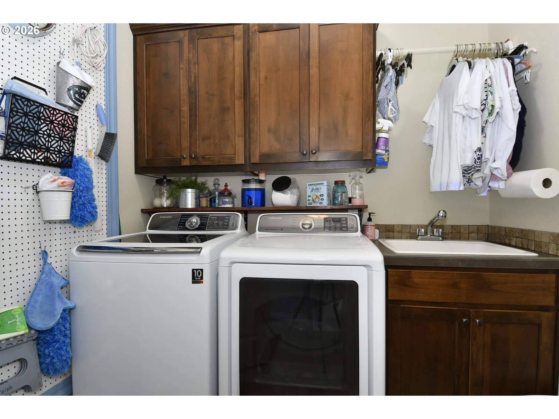 Laundry-Upper