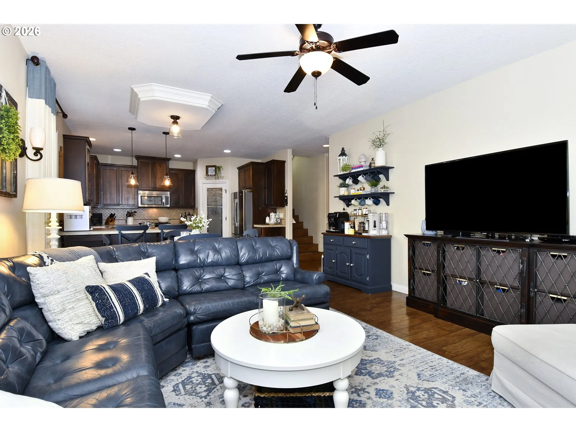 Living Room-Ceiling Fan