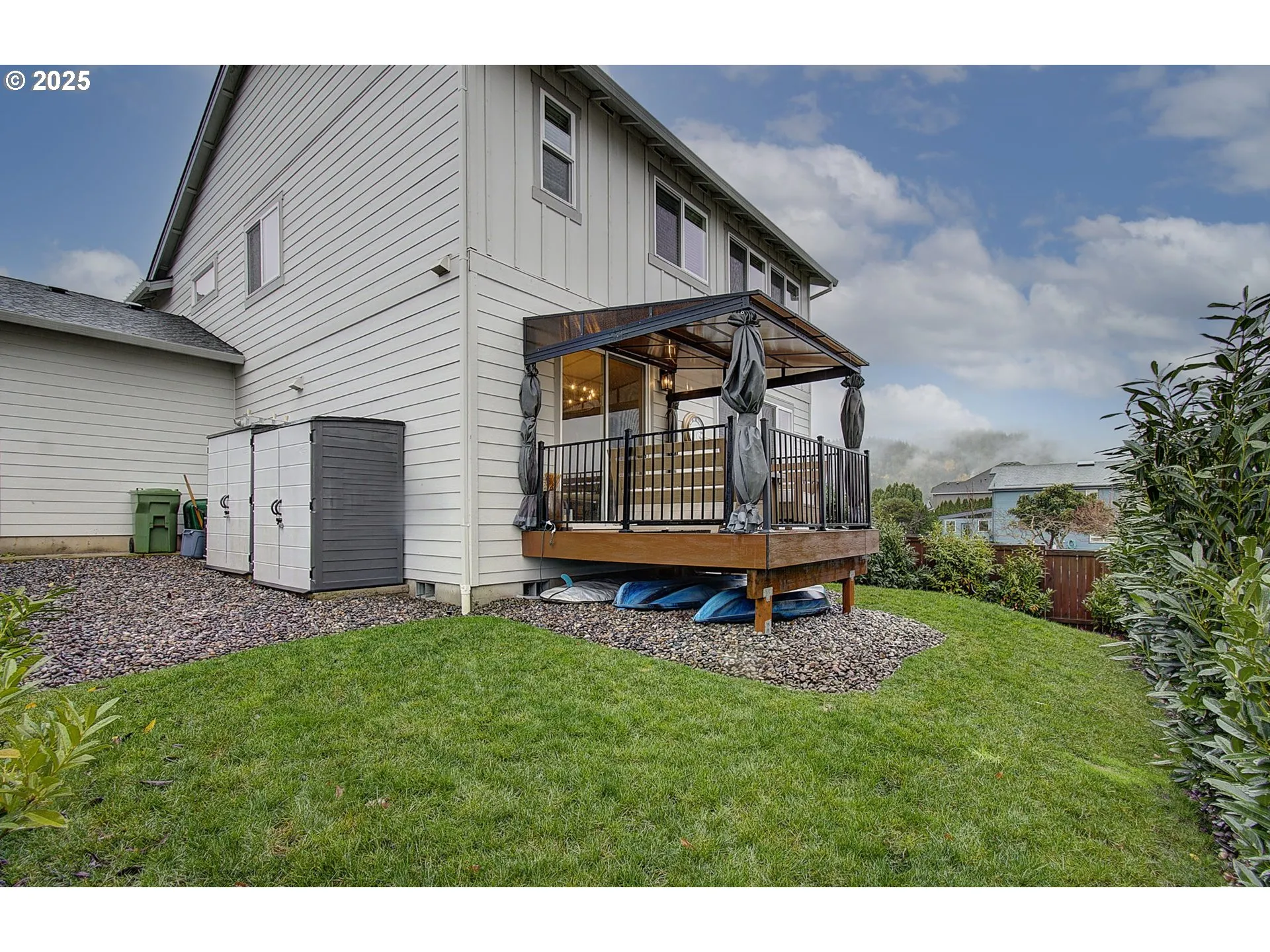 Yard-Fenced