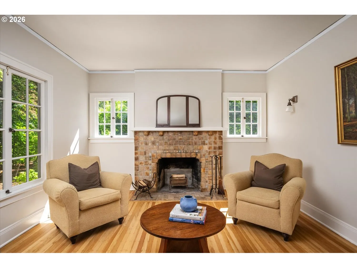 Living Room-Fireplace