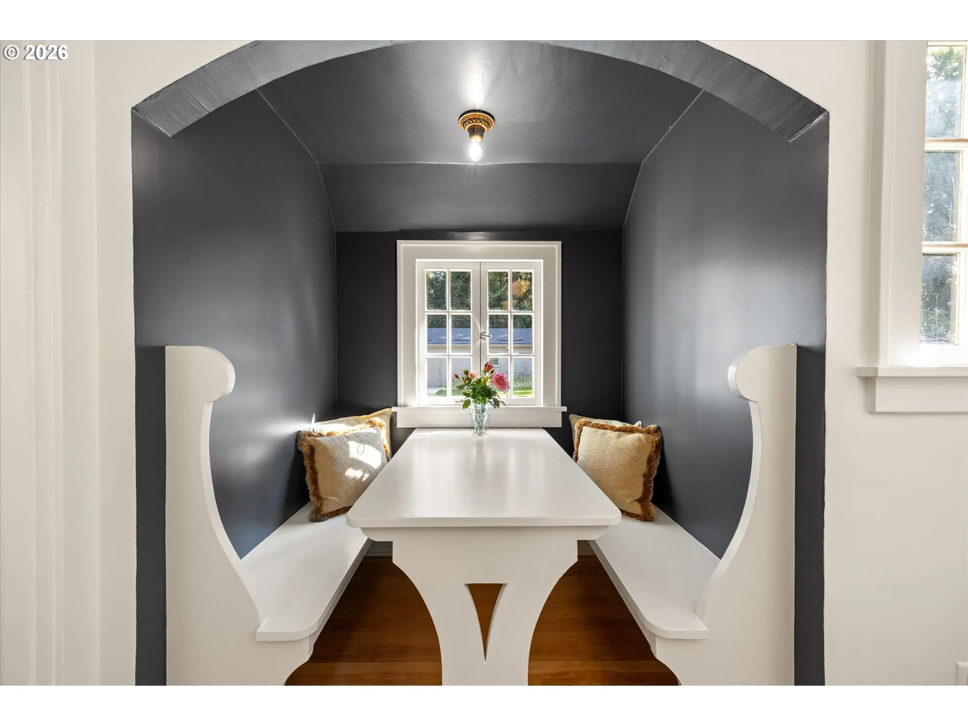 Kitchen-Eating Area