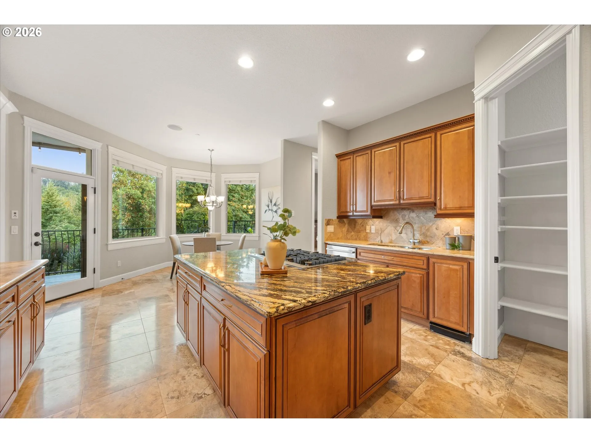 Kitchen-Cooking Island