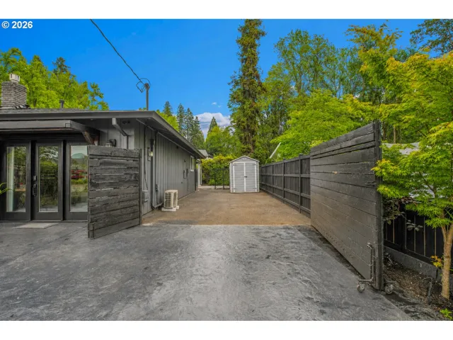 RV Parking-Gated