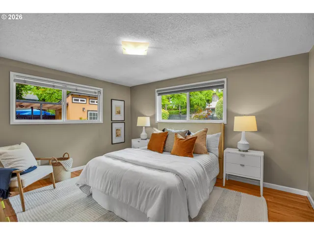 Bedroom, Primary