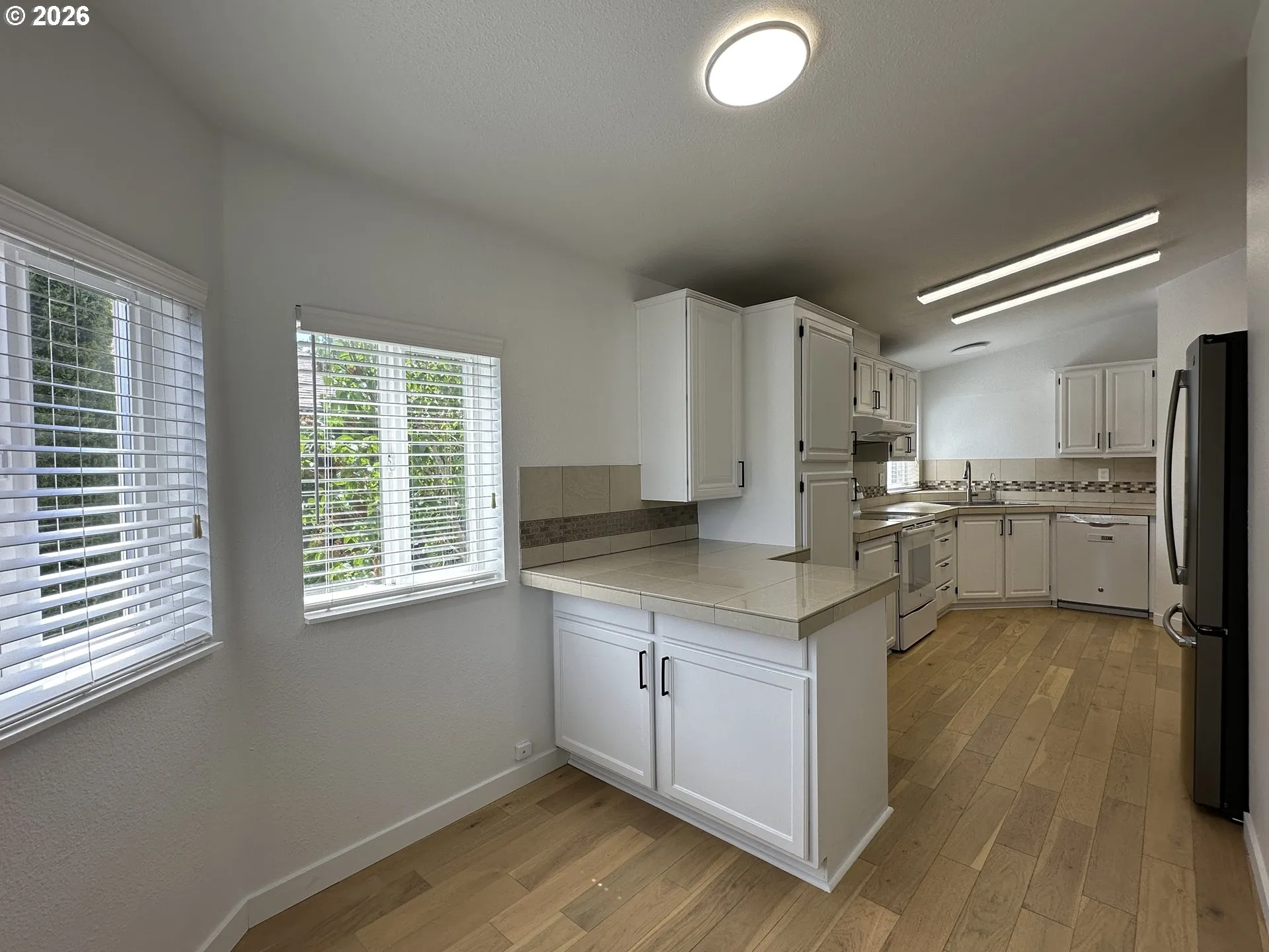 Kitchen/Nook-Eating Area