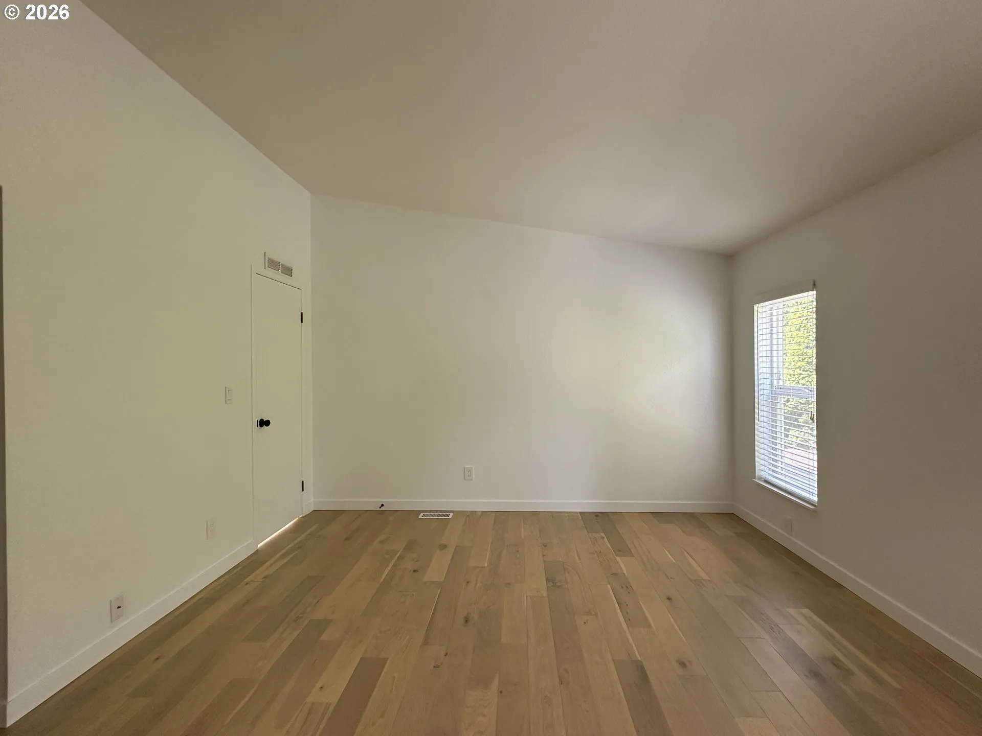Bedroom, Primary