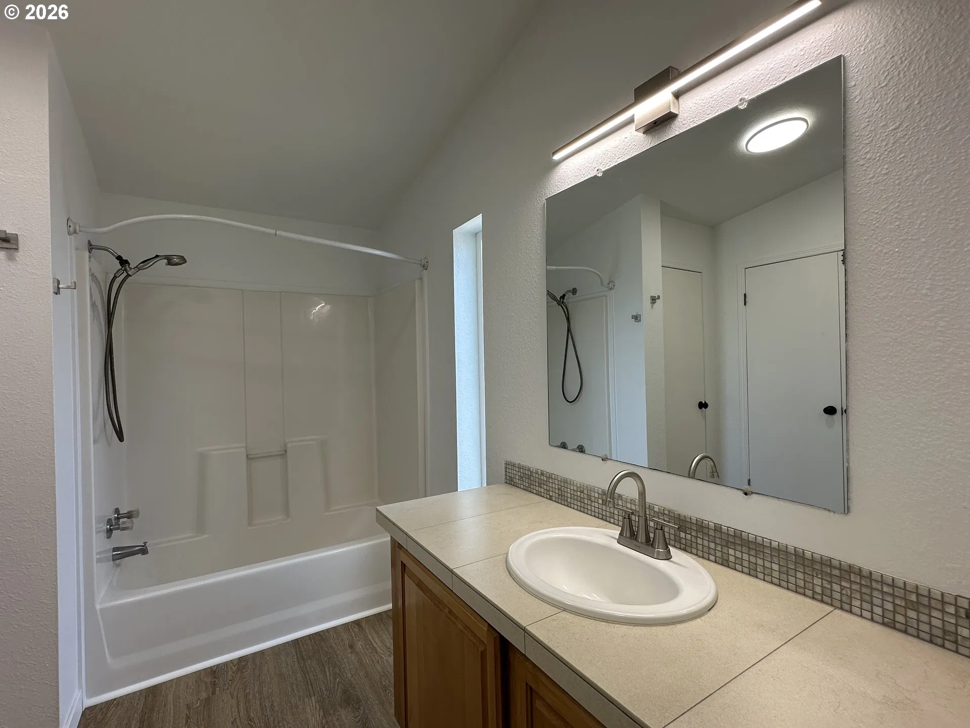 Bathroom, Attached