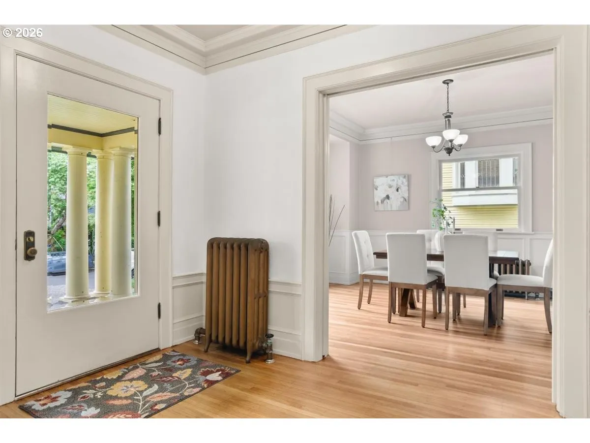 Entrance/Foyer
