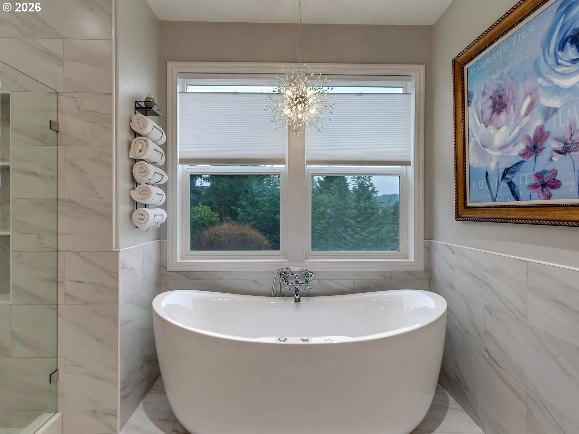 Primary Bedroom-Attached Bathroom