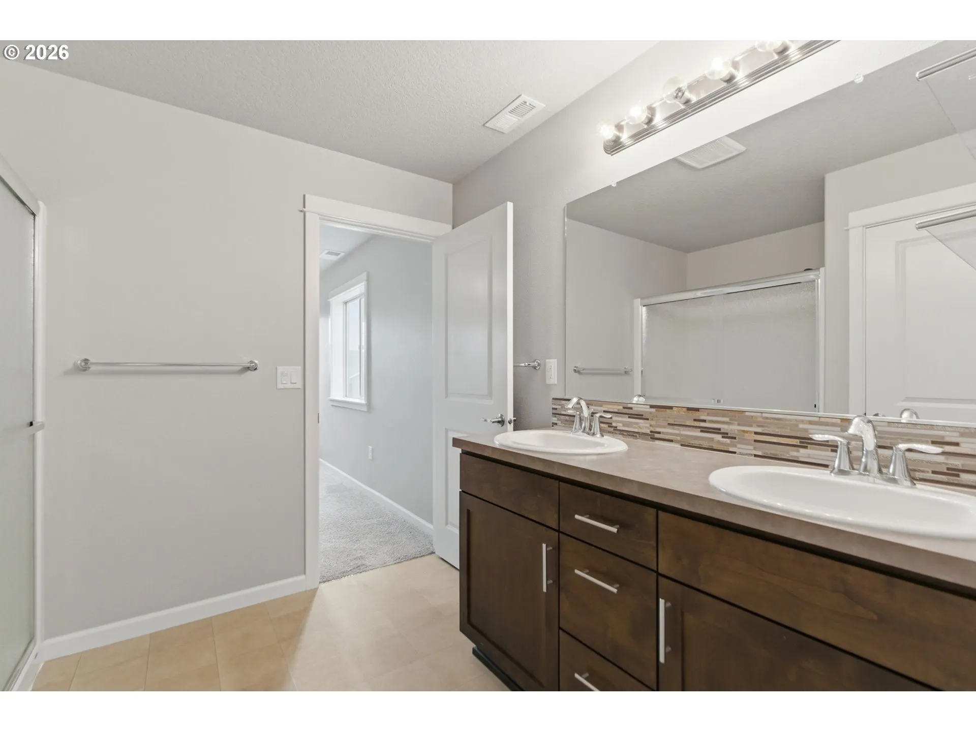 Bedroom, Owner's Suite