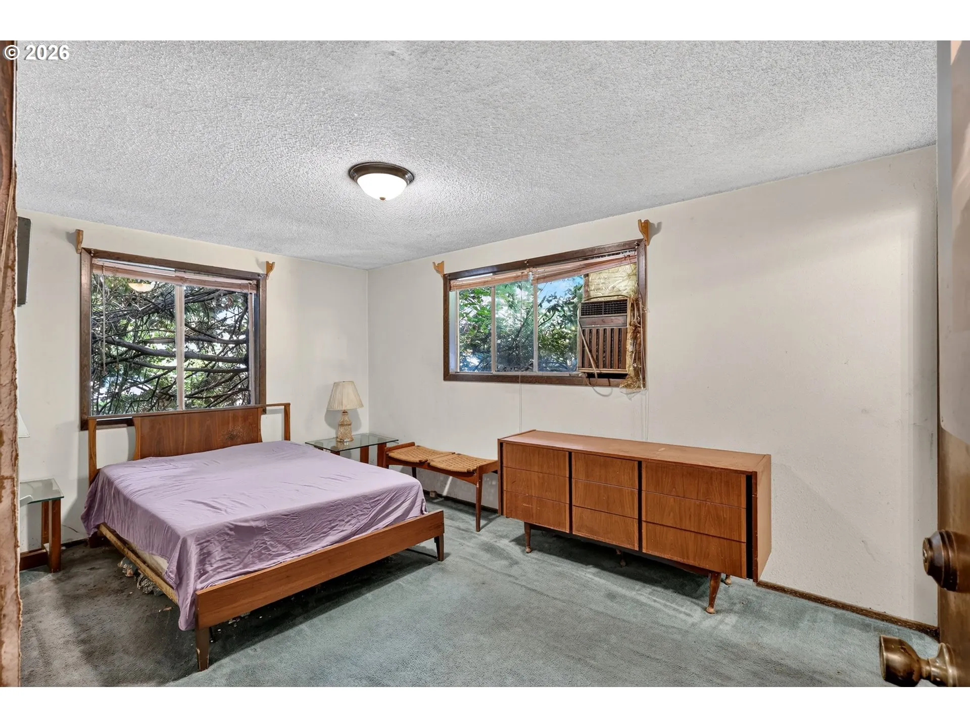 Primary Bedroom-Attached Bathroom