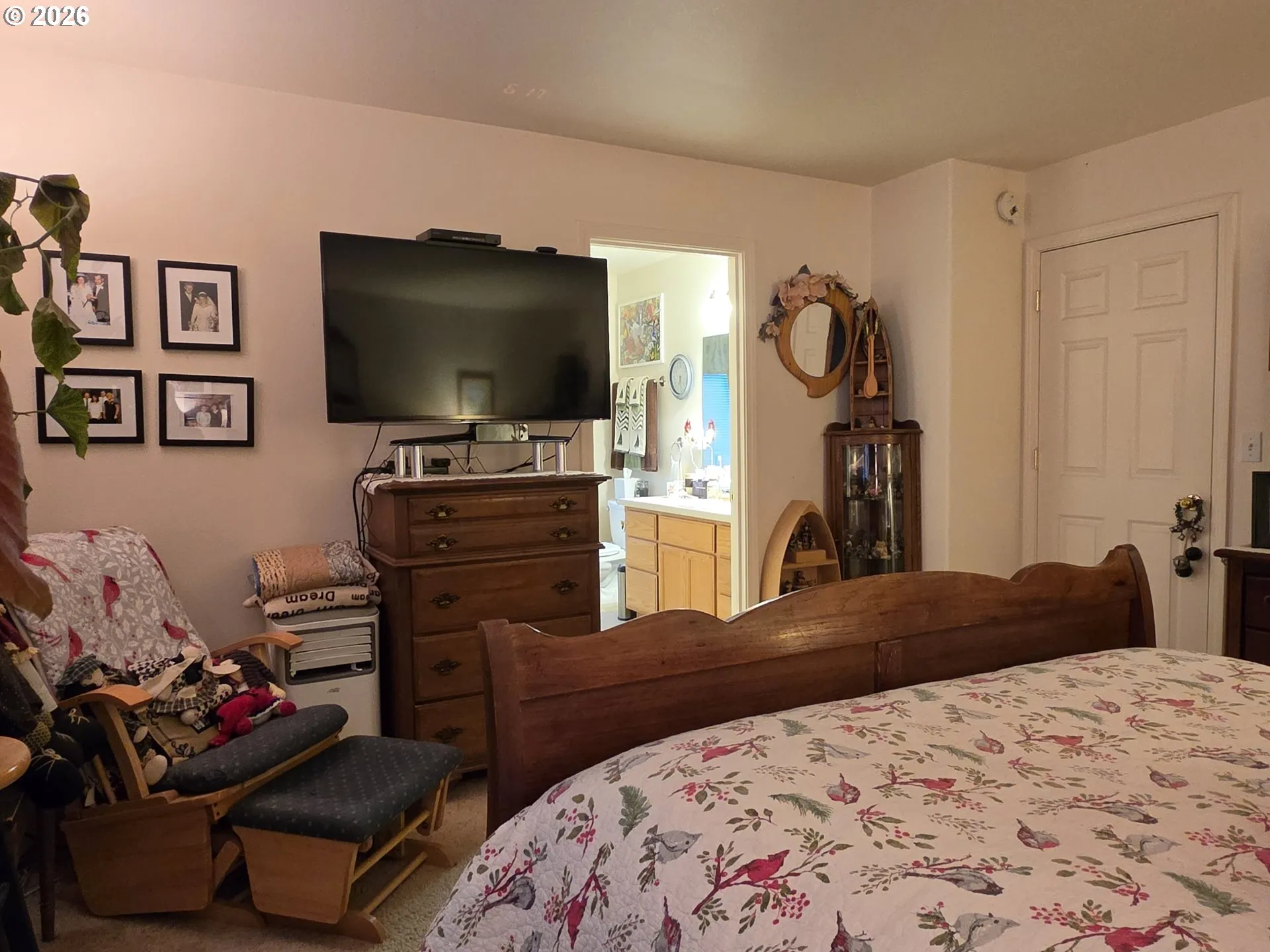 Bedroom, Owner's Suite