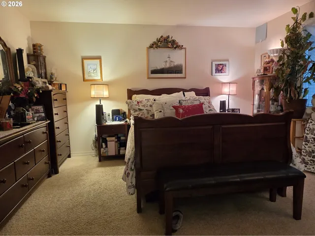 Bedroom, Owner's Suite