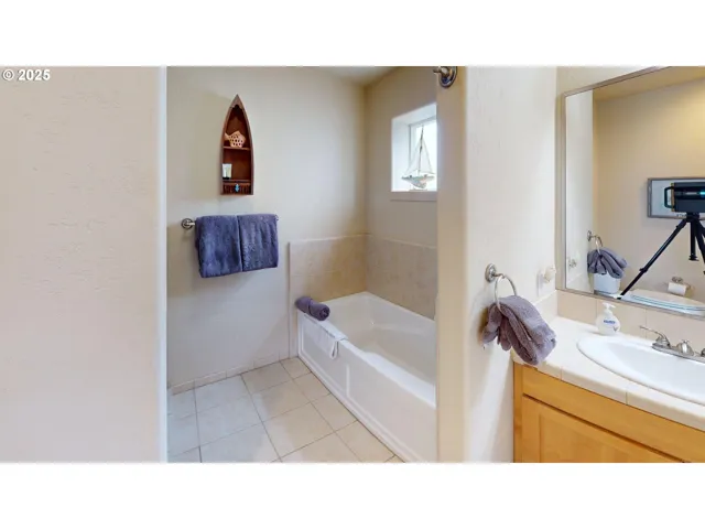 Attached Bathroom #1-Full Bathroom