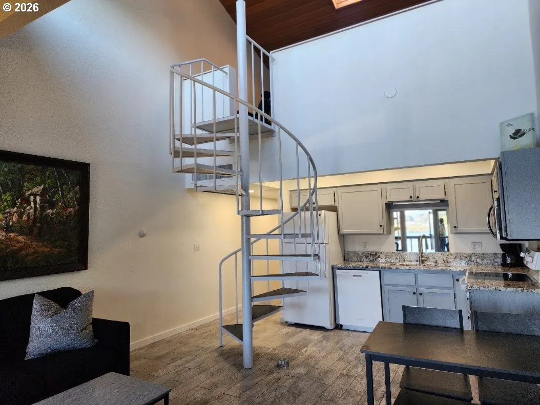Staircase-To Upper Level