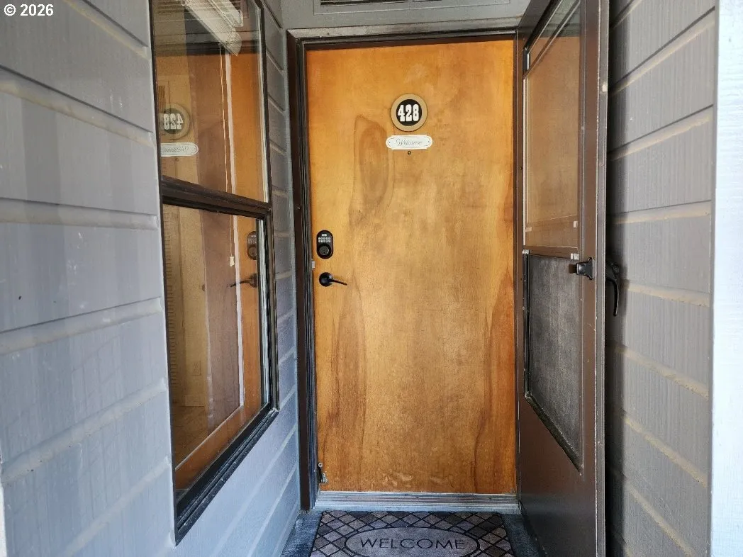 Entrance/Foyer