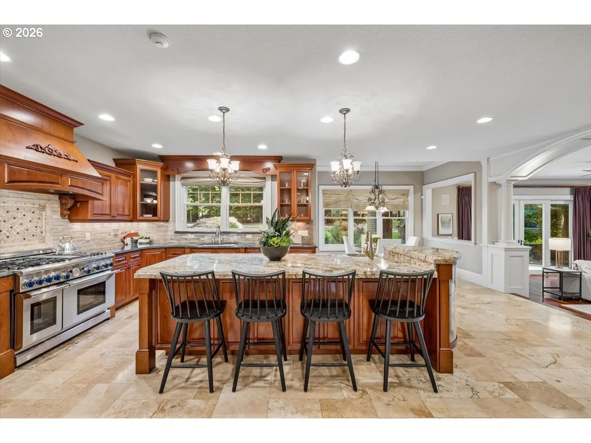 Kitchen-Island