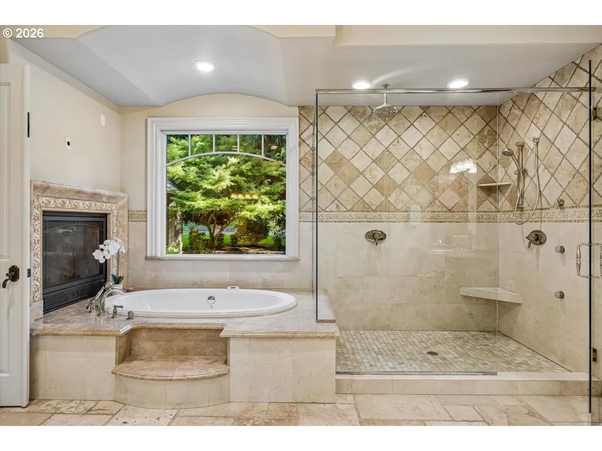 Owner's Suite Bathroom-Walk in Shower