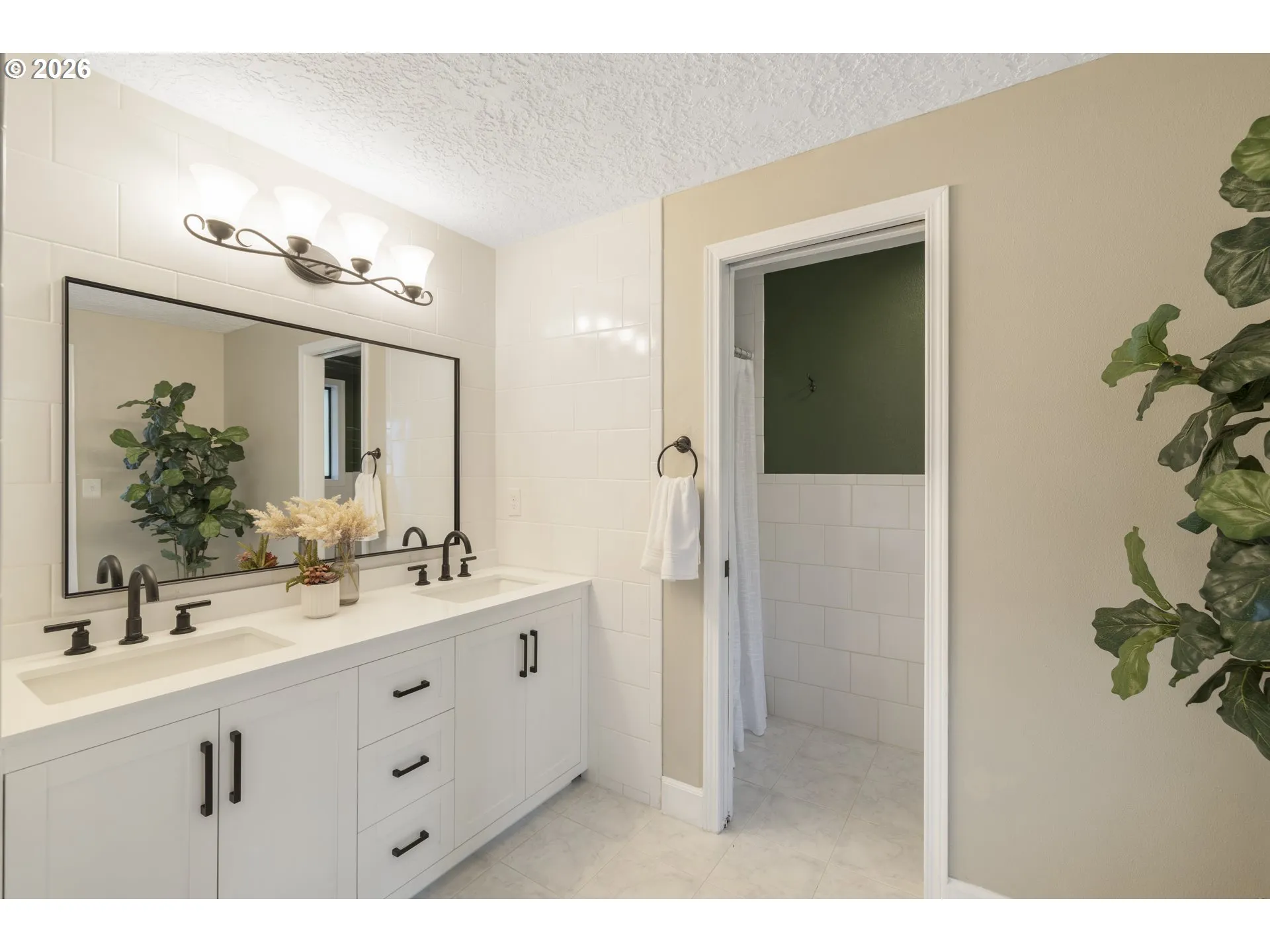 Owner's Suite Bathroom