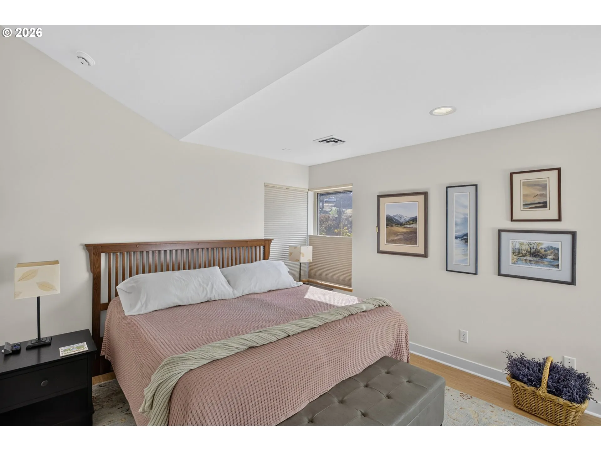Bedroom-Upper
