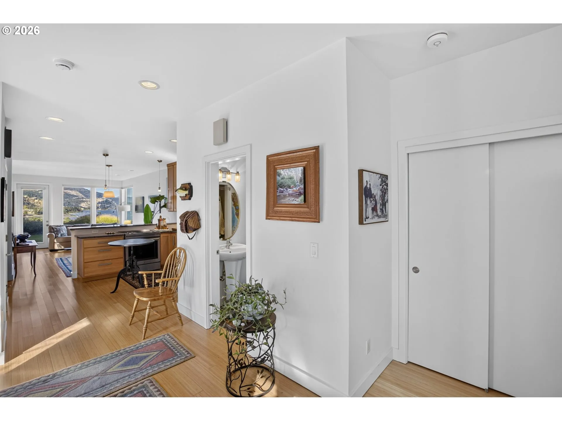 Entrance/Foyer